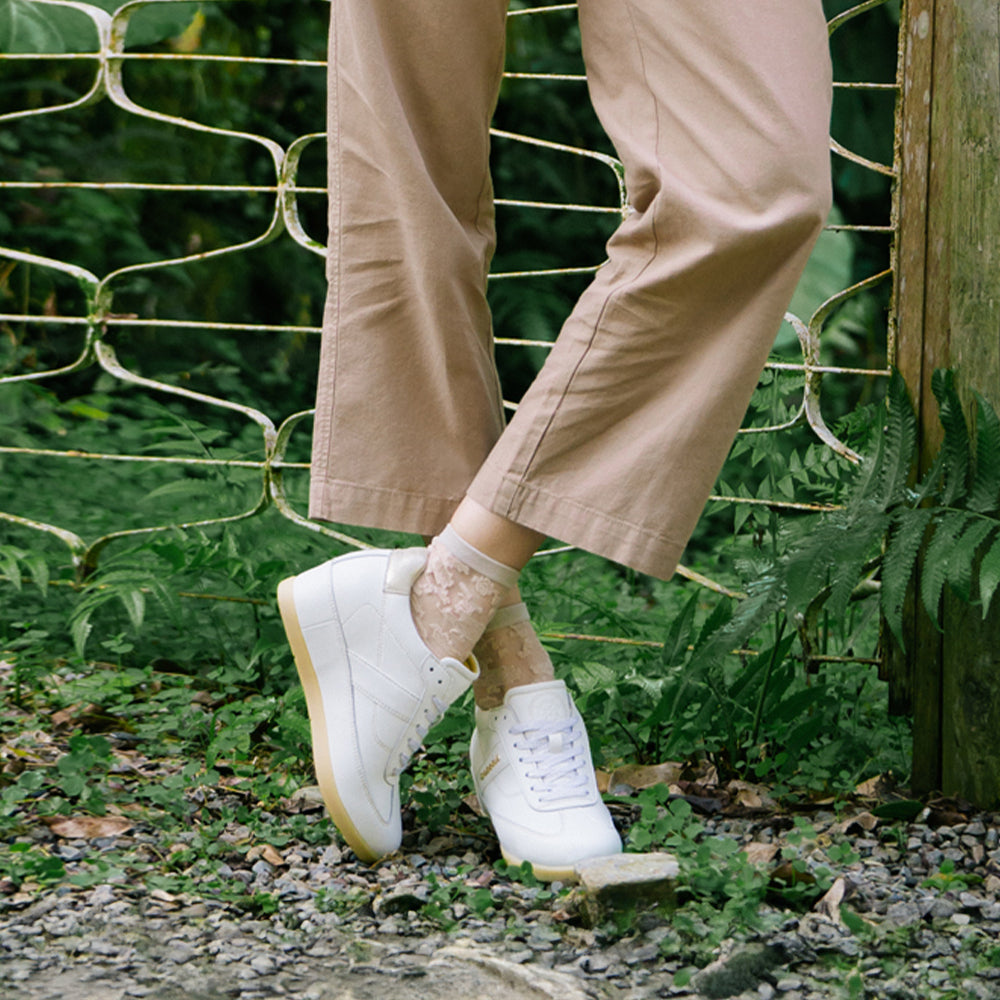 bussola 全天候型厚底スニーカー　アイボリー ブソラ bussola 全天候型厚底スニーカー （アイボリー